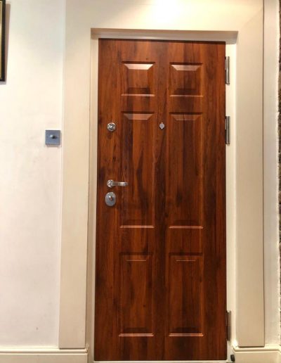 Munitus RC4 security door installed in UK